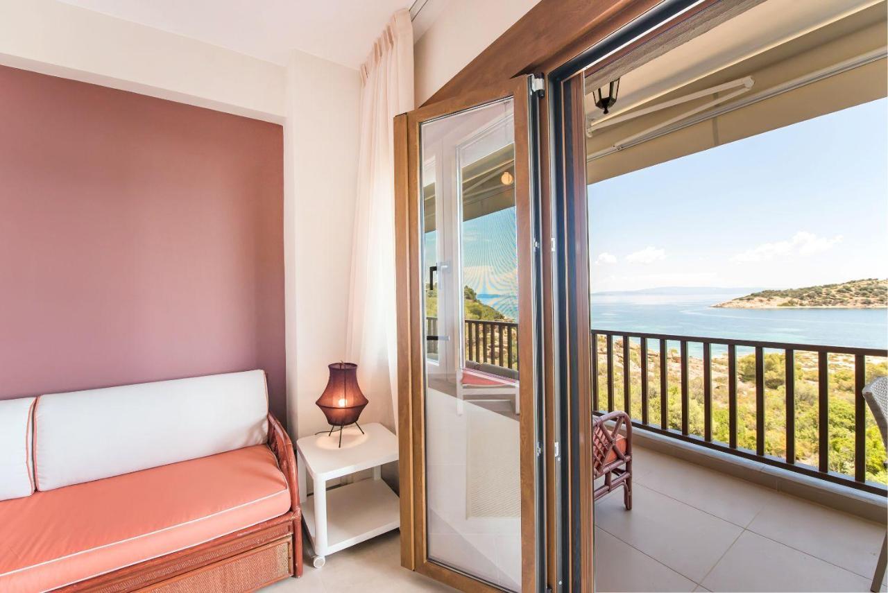 Nereus & Oceanus Beachfront Apartments, Lagonisi Beach #Feelslikehome Ормос Пангиас Екстериор снимка