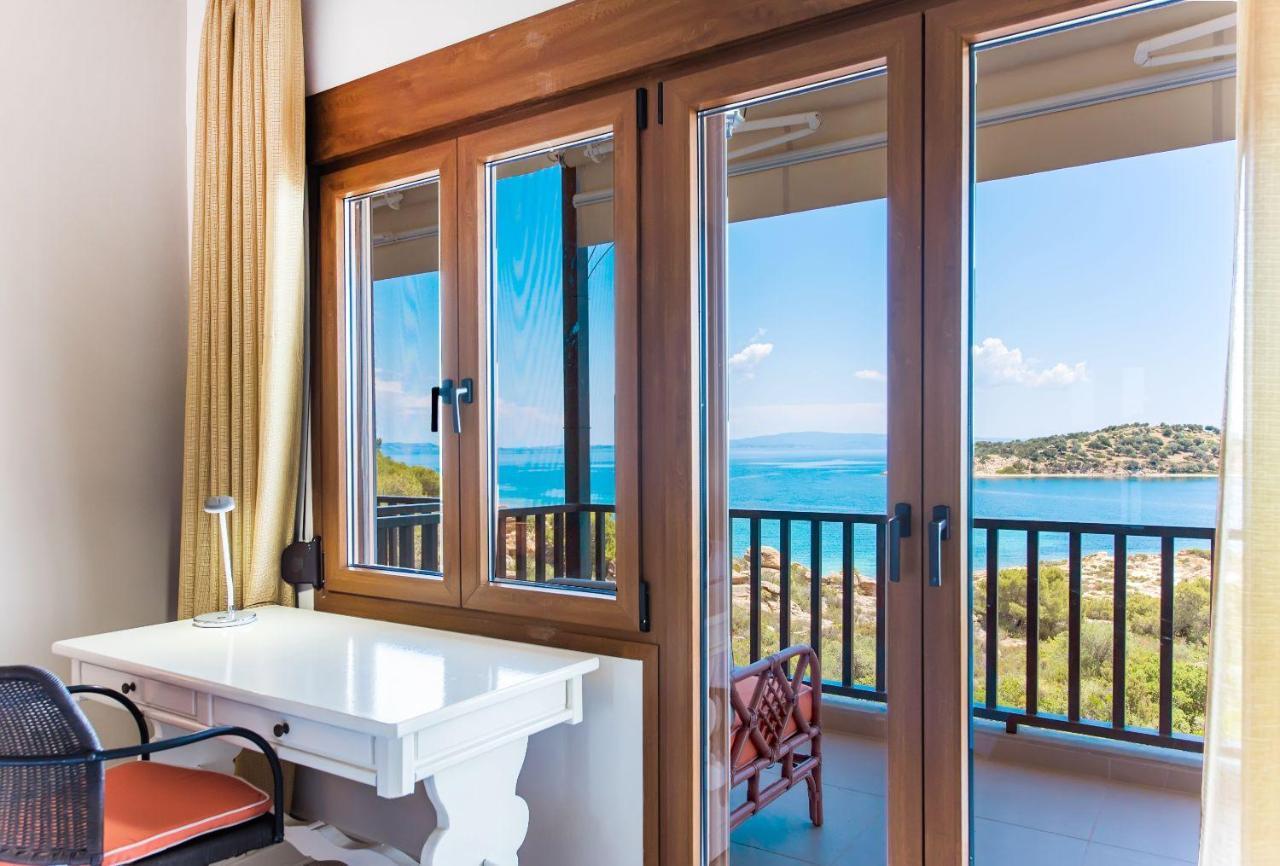 Nereus & Oceanus Beachfront Apartments, Lagonisi Beach #Feelslikehome Ормос Пангиас Екстериор снимка