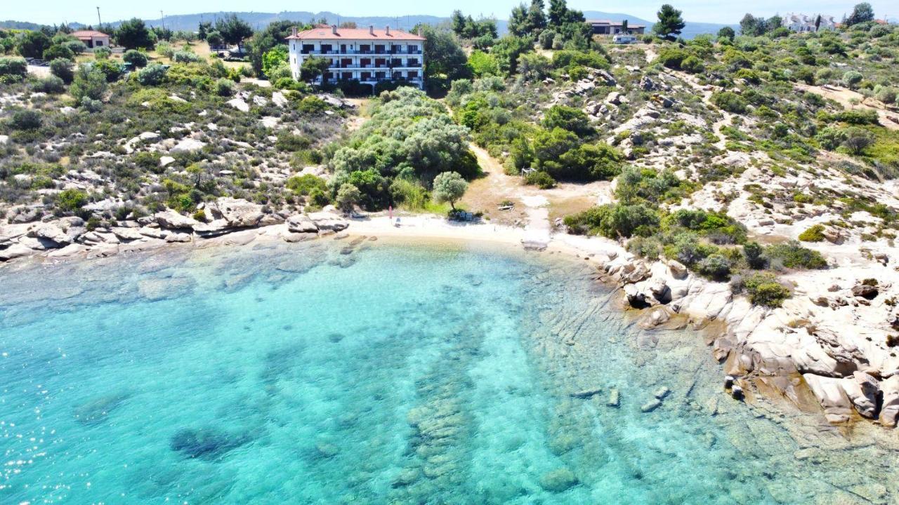 Nereus & Oceanus Beachfront Apartments, Lagonisi Beach #Feelslikehome Ормос Пангиас Екстериор снимка
