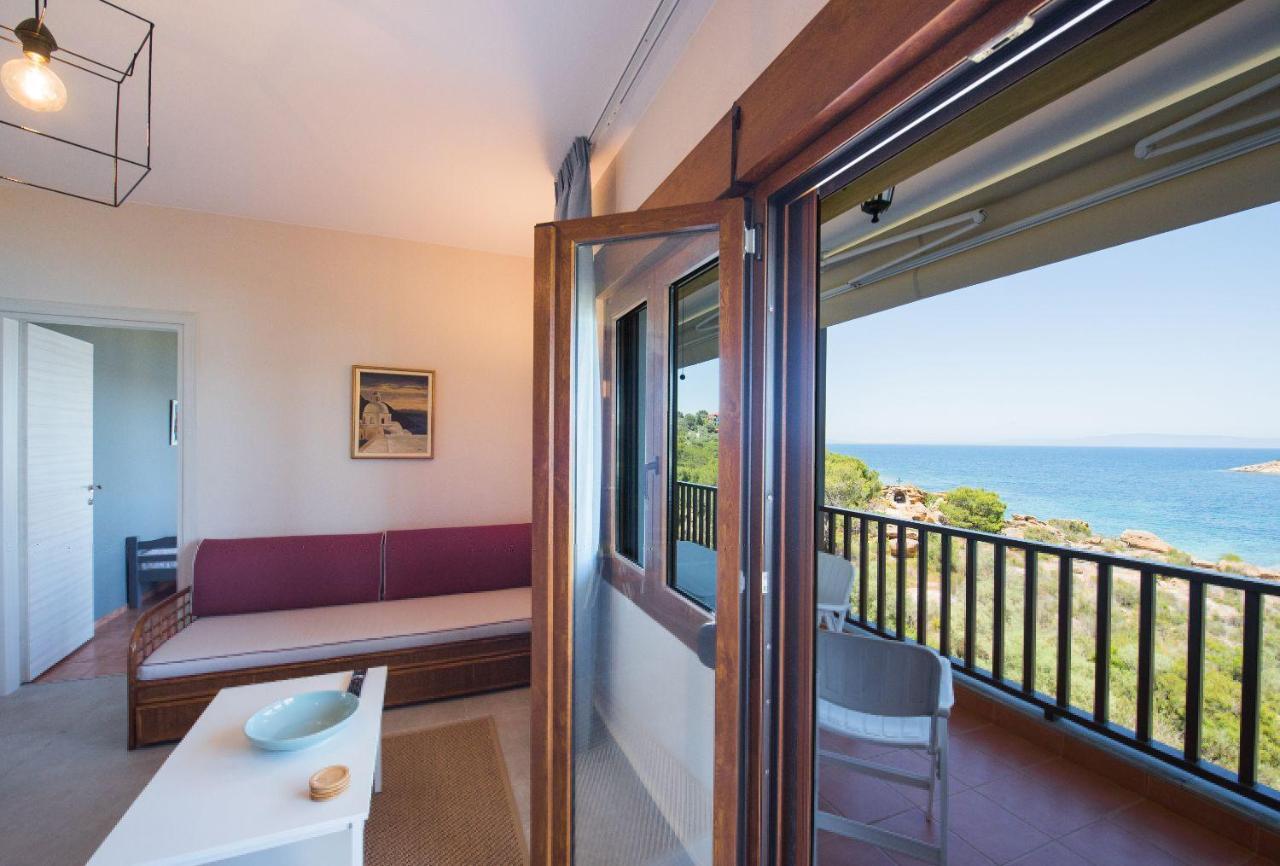 Nereus & Oceanus Beachfront Apartments, Lagonisi Beach #Feelslikehome Ормос Пангиас Екстериор снимка